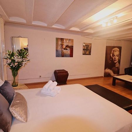 ברצלונה Efate Rooms מראה חיצוני תמונה
